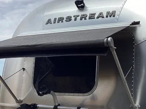 2020 Airstream Flying Cloud — photo 3