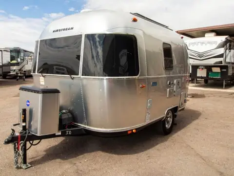 2023 Airstream Bambi 16RB — photo 5