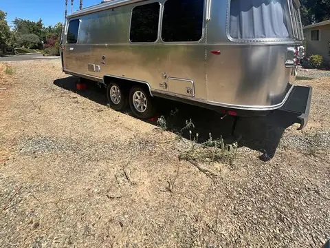 2022 Airstream Flying Cloud — photo 1