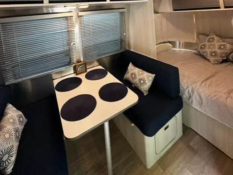 2021 Airstream Bambi 20 ft — photo 5