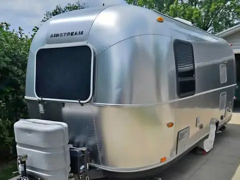 2008 Airstream Safari Sport — photo 1