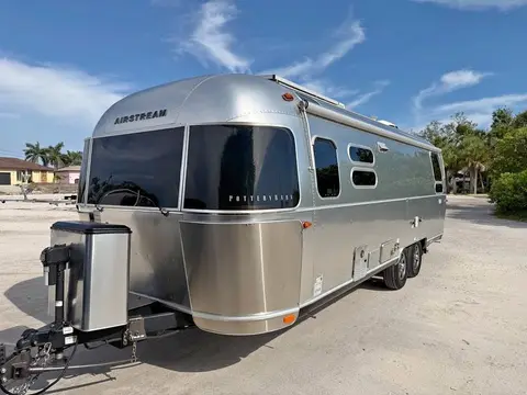 2022 Airstream Pottery Barn Special Edition (28RBQ — photo 1