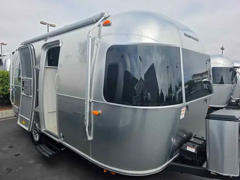 2027 Airstream Bambi FB 20 ft — photo 3