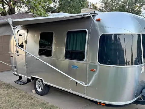 2021 Airstream Bambi 22FB — photo 1
