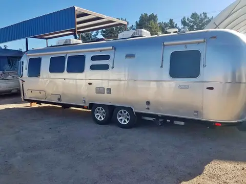 2024 Airstream Flying Cloud — photo 1