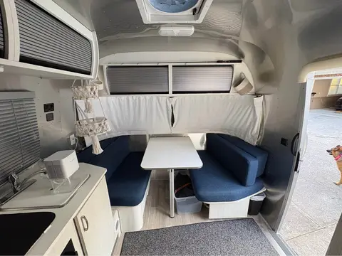 2022 Airstream Bambi 19CB — photo 4