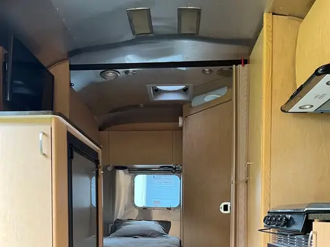2016 Airstream Flying Cloud 19CB — photo 3