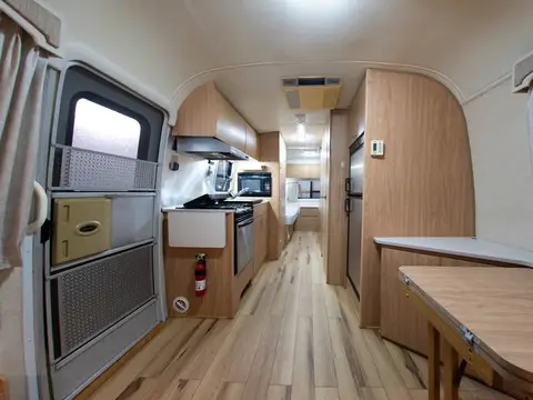 2004 Airstream Safari LS 25 — photo 5