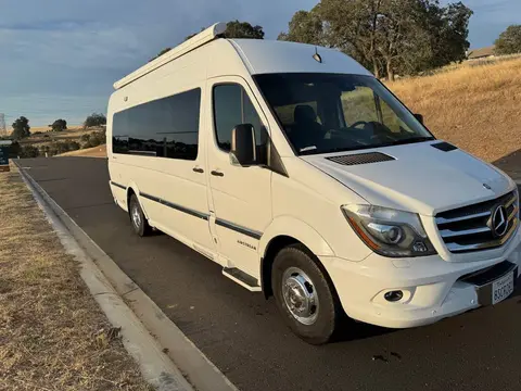 2014 Airstream Interstate — photo 2