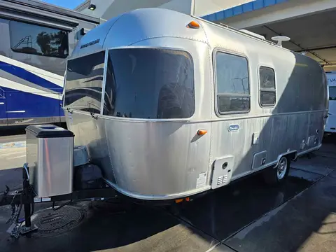 2023 Airstream Bambi — photo 2