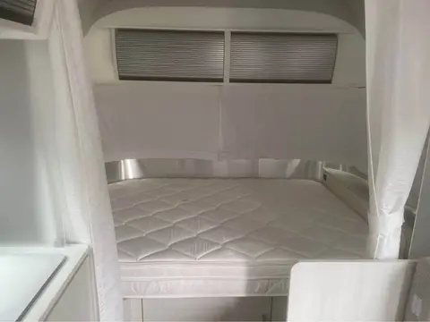 2020 Airstream Bambi — photo 5