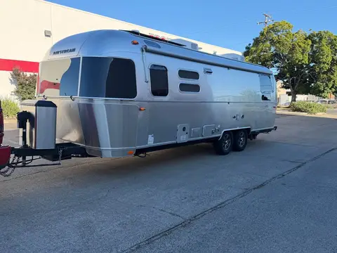 2023 Airstream Pottery Barn 28RB — photo 3
