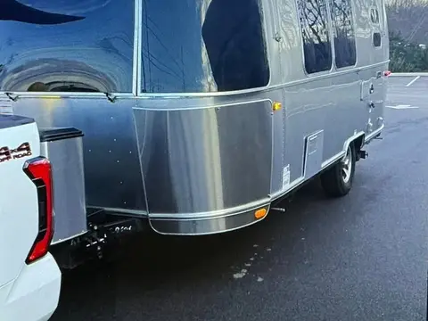 2020 Airstream Caravel — photo 4