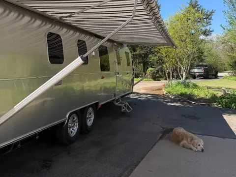 2021 Airstream Classic 33 FB — photo 5