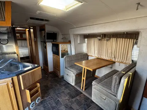 2006 Airstream Classic 34' triple axle — photo 3