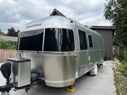 2020 Airstream Bambi 22FB — photo 2