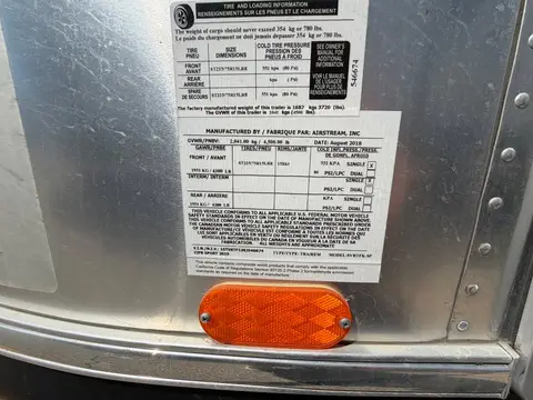 2019 Airstream Bambi Sport 22FB — photo 2