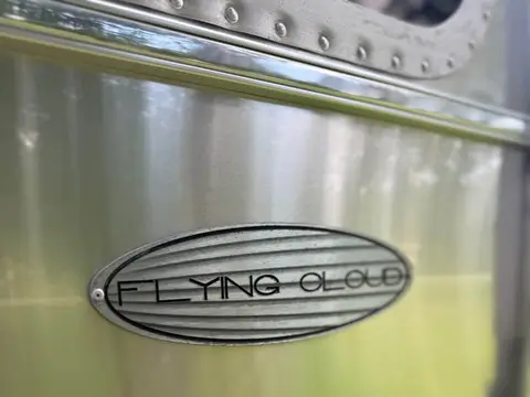 2016 Airstream Flying Cloud — photo 2