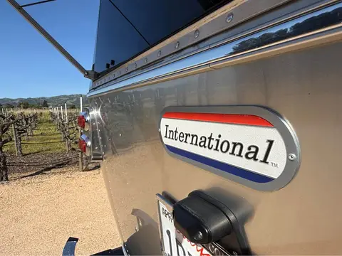 2023 Airstream International Twin 25 ft — photo 3