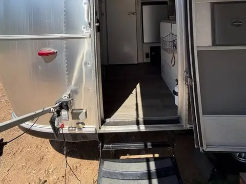 2019 Airstream Bambi 22FB — photo 5