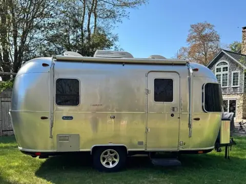 2020 Airstream Bambi — photo 1