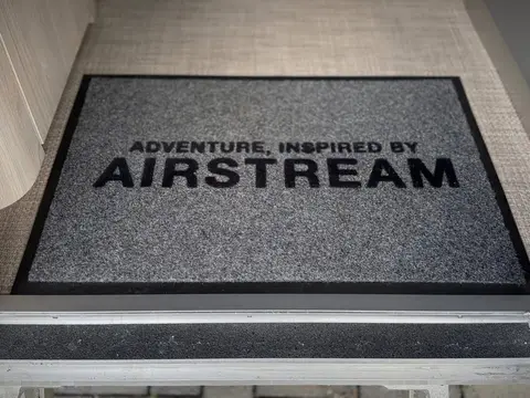 2023 Airstream Globetrotter — photo 4