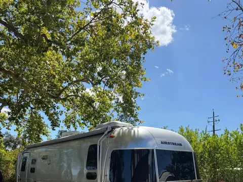 2021 Airstream Flying Cloud — photo 1