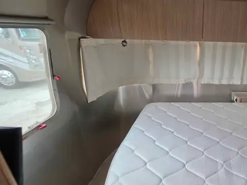 2018 Airstream Flying Cloud — photo 5