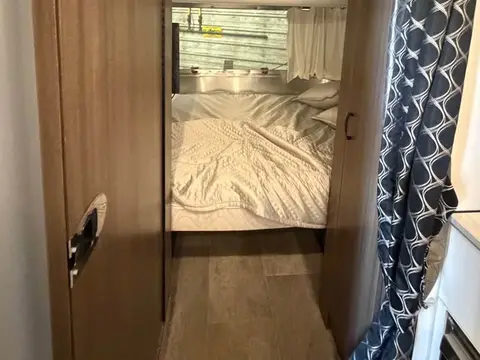 2023 Airstream Caravel 16RB — photo 5