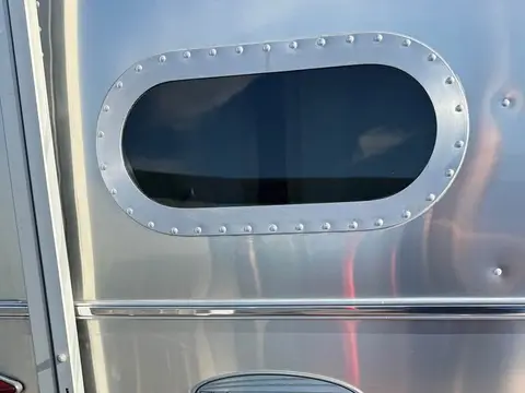 2017 Airstream Flying Cloud — photo 2