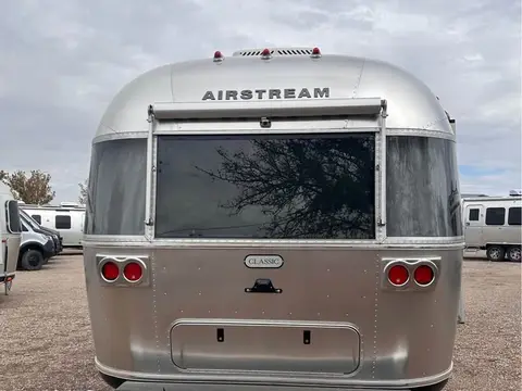2026 Airstream Classic 28RBQ — photo 5