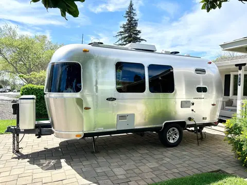 2008 Airstream Safari — photo 2