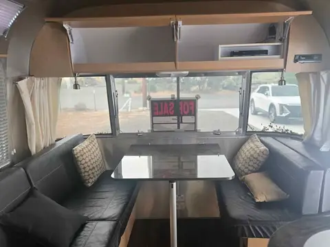 2014 Airstream flying coud — photo 4