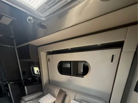 2022 Airstream Atlas — photo 5