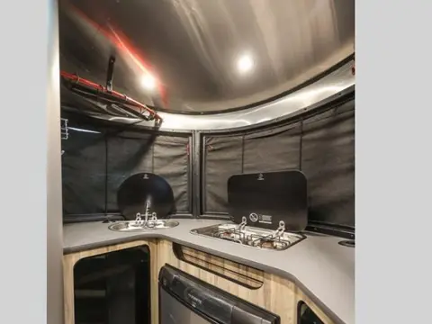 2018 Airstream Basecamp X — photo 4
