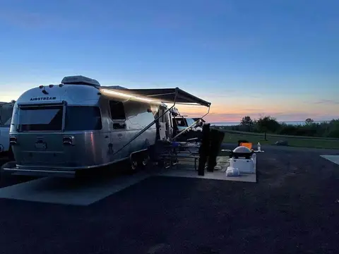 2018 Airstream International 25 ft — photo 3