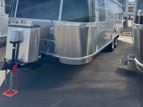 2017 Airstream International Serenity — photo 1