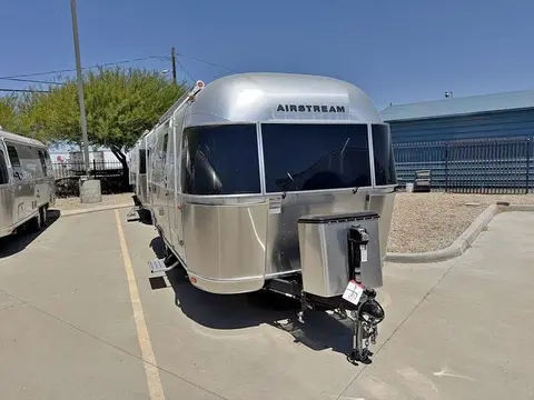 2025 Airstream Caravel 20FB — photo 1