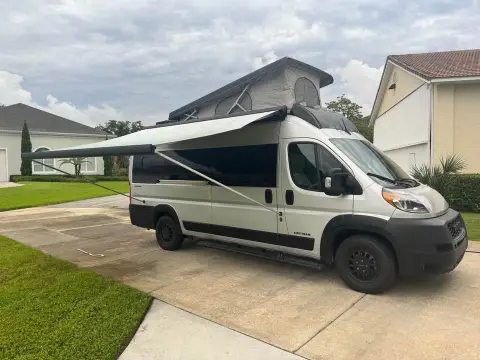 2023 Airstream Rangeline — photo 5