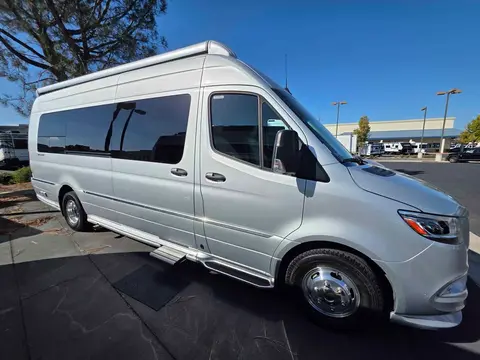 2022 Airstream Interstate 24 GL — photo 1