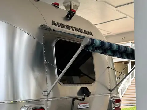 2024 Airstream International — photo 4