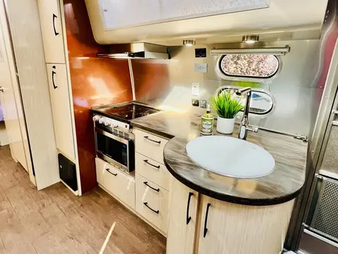 2020 Airstream International Serenity 27FB; — photo 4