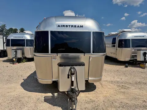 2021 Airstream Caravel 19CB — photo 1