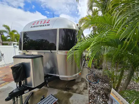2019 Airstream Flying Cloud — photo 4