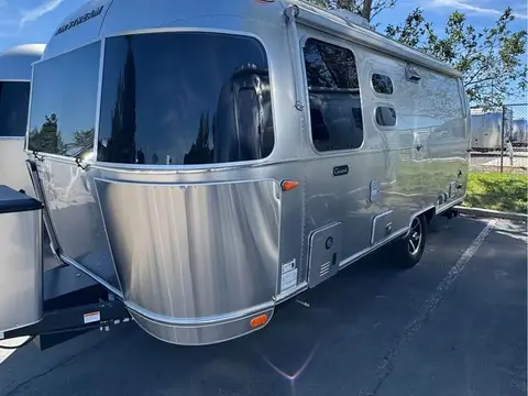 2026 Airstream Bambi 22FB — photo 1