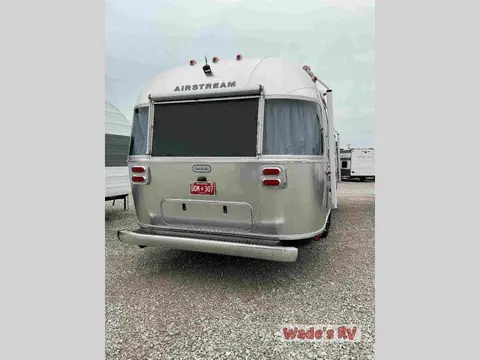 2025 Airstream Globetrotter 27FBT — photo 2