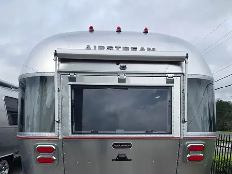 2027 Airstream Stetson + 6666 Special Edition — photo 4