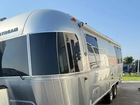 2023 Airstream International 25FBT; — photo 3