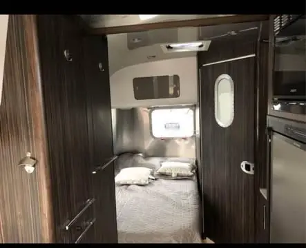 2014 Airstream International 23 ft — photo 4