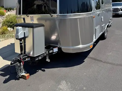 2020 Airstream Caravel 22FB — photo 1